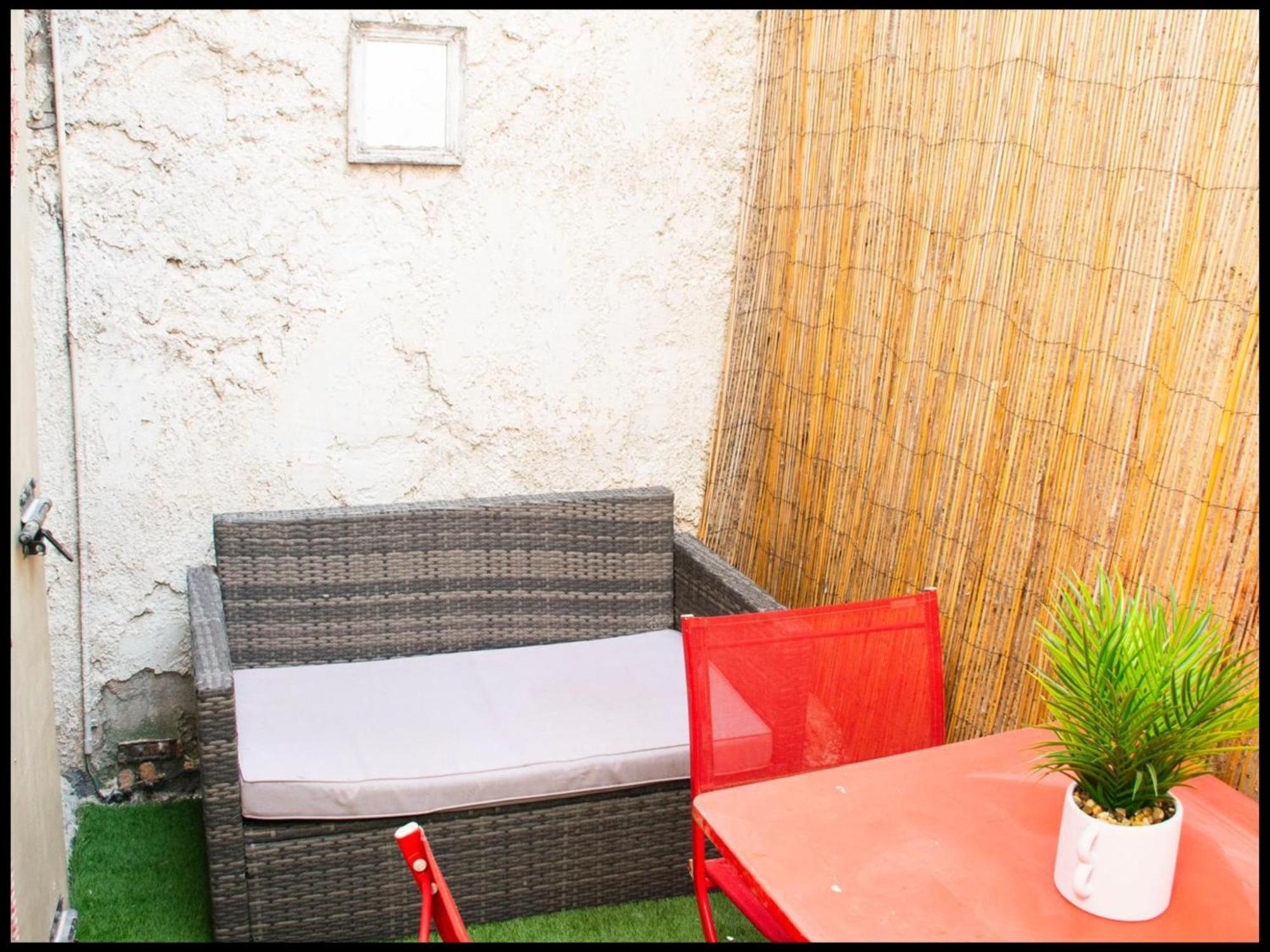 La Calade Enchantee Pour 4 Marselha Exterior foto